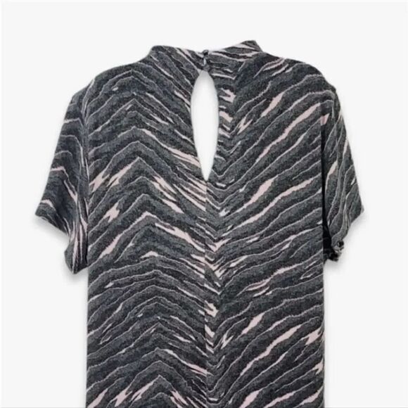 NEW Torrid Zebra Hacci Mock Neck Trapeze Dress in Gray/Pink Size 3 (3X 22-24) - Picture 9 of 13